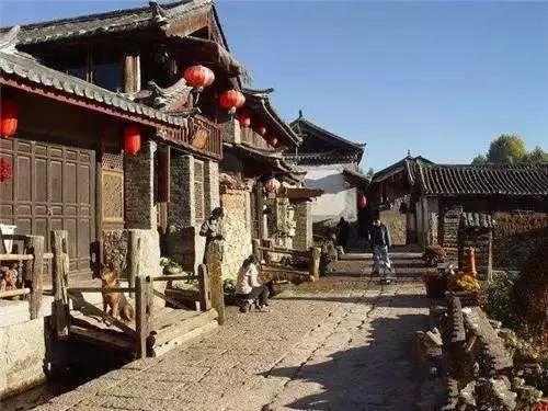 9个十除以4等于几个十余几个十？游戏画面